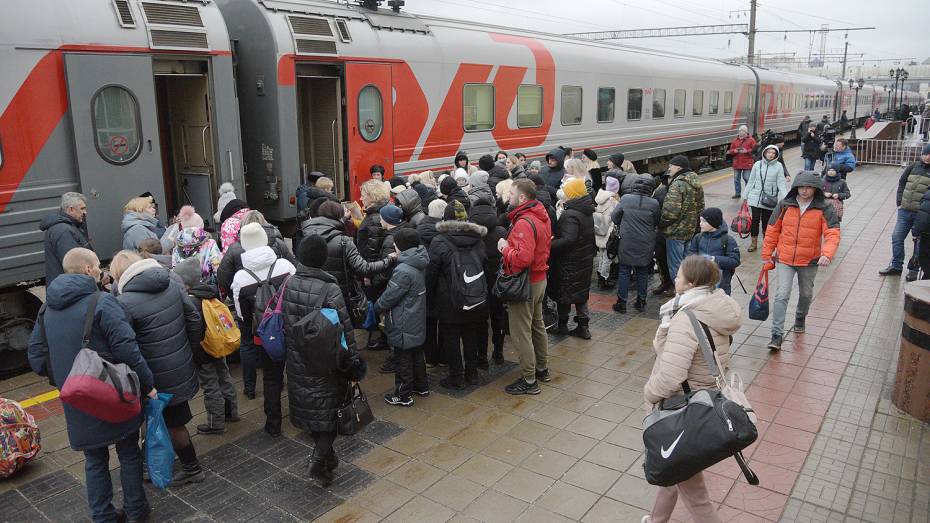 Более 600 воронежских школьников побывали в новогоднем путешествии в Костроме
