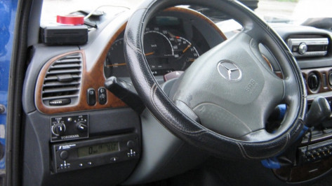 ГИБДД за год приняла от воронежцев около 900 заявлений о нарушениях ПДД 