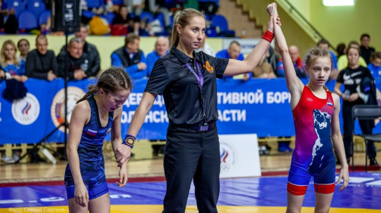 Репьевская спортсменка стала бронзовым призером первенства России по вольной борьбе