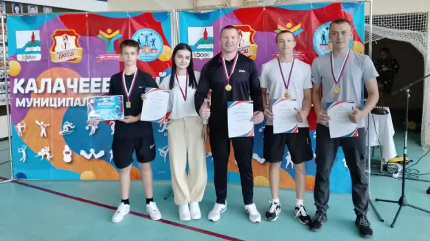 Россошанские гиревики привезли 5 медалей с областных соревнований