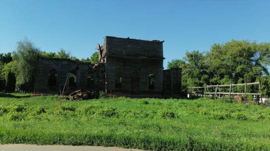 Под Воронежем рухнул купол деревянной церкви XIX века
