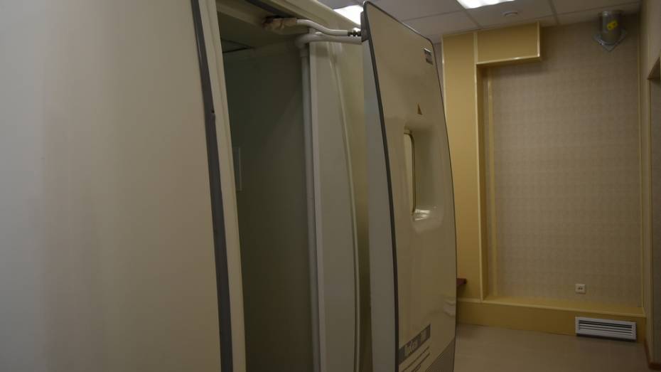 В Грибановской больнице отремонтировали кабинет флюорографии