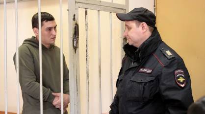 Участника смертельной драки у бара в центре Воронежа отправили в СИЗО
