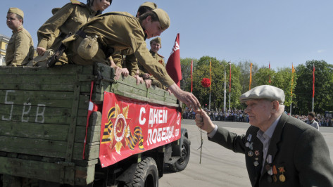 Парад 9 Мая в Воронеже откроют военные в исторической форме 1943 года