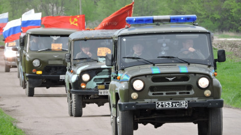 Жители кантемировской Новобелой организовали автопробег к братским могилам 