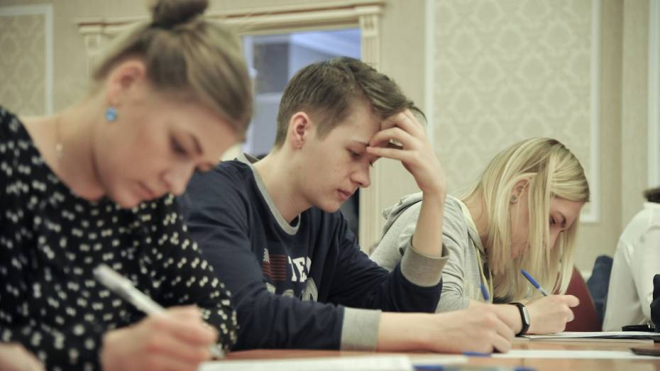 Шестеро учащихся 3 воронежских вузов поучаствуют в финале российской премии «Студент года»