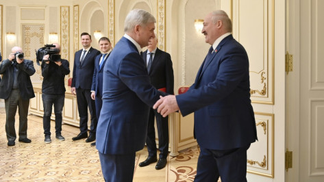 Воронежский губернатор поздравил белорусов с Днем независимости