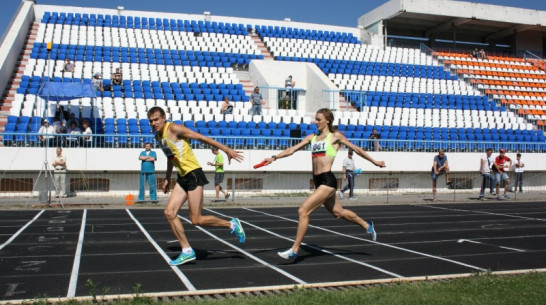 Новую трибуну на 500 мест и беговые дорожки построят на воронежском стадионе «Буран»