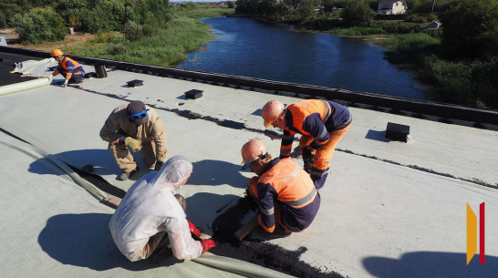 В Воронежской области мост через Осередь и 300 м дороги отремонтируют за 227 млн рублей