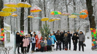 В Семилукском районе открылось арт-пространство «Новогодняя поляна – 2018»