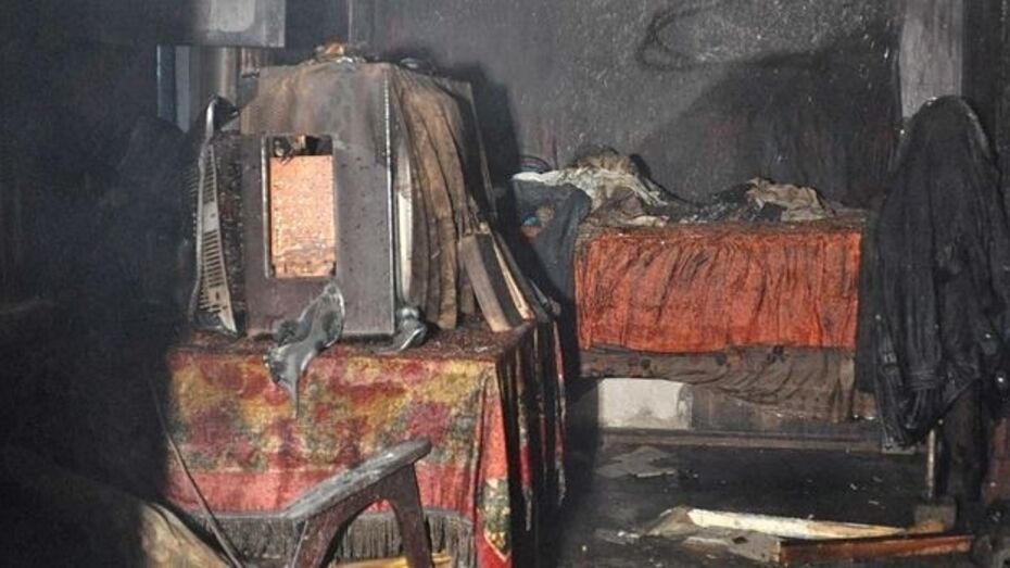 По факту гибели ребенка на пожаре в поселке Кушлев Аннинского района возбуждено уголовное дело 