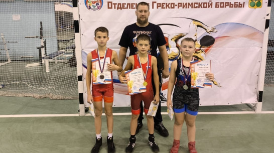 Борисоглебцы привезли 3 медали с турнира по греко-римской борьбе