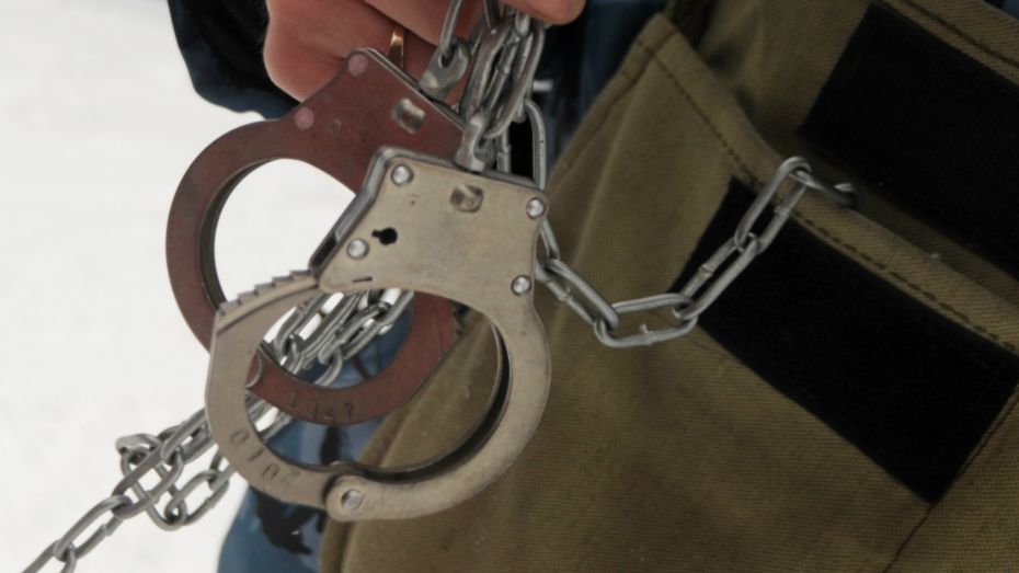 В Воронеже арестовали иностранца с 2,5 кг героина