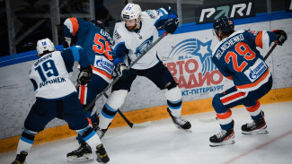 Воронежский «Буран» завершил выездную серию поражением от «СКА-Нева»