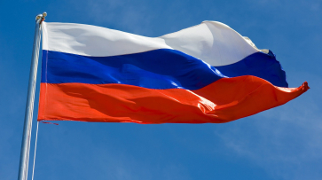 Александр Гусев: флаг России начнут поднимать в школах Воронежской области с 18 апреля