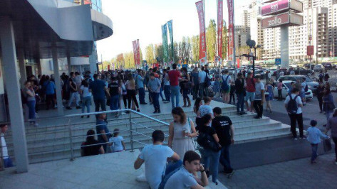Из воронежского ТРЦ эвакуировали посетителей из-за отключения света