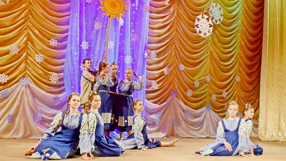 Грибановские танцоры стали лауреатами международного конкурса «Звездный мир творчества»
