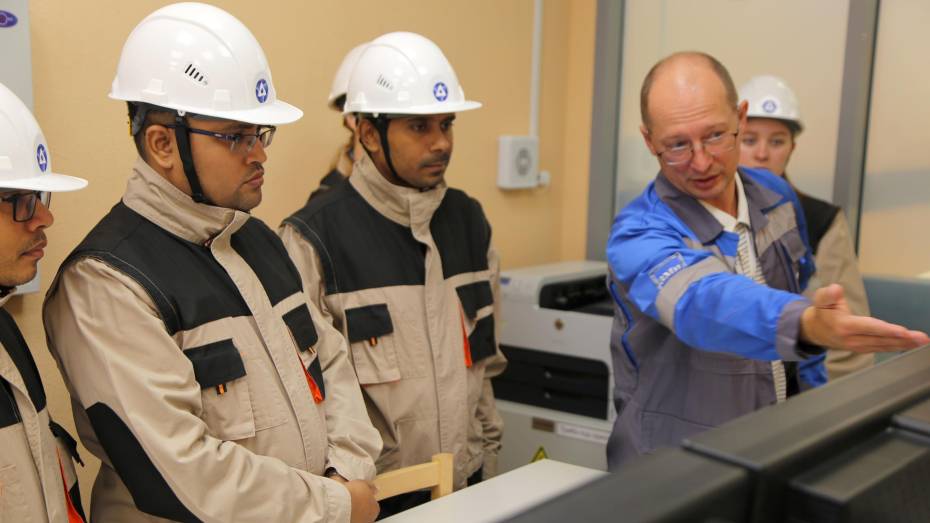 НВ АЭС: российские атомщики поделились опытом по регулированию безопасности с коллегами из Бангладеш