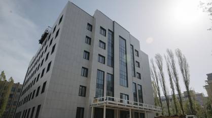 Строительство поликлиники на улице 20-летия Октября в Воронеже завершили на 80 процентов