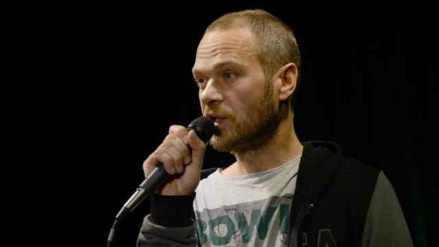 Поэт Владимир Горохов в Воронеже прочел стихи о цене на прищепки