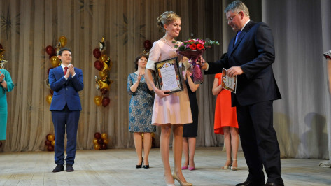 Лауреатов трех педагогических конкурсов наградят в Воронеже 3 мая