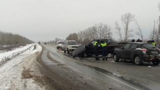Полиция: ДТП с 3 погибшими под Воронежем допустил злостный нарушитель