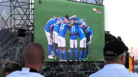 В Воронеже на Адмиралтейской площади 5 апреля пройдет трансляция матча «Факела»