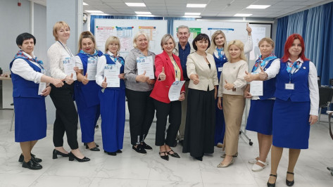 Представители минтруда ДНР посетили Воронежскую область