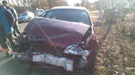 В Борисоглебске столкнулись ВАЗ и Chevrolet: пострадали 5 человек 
