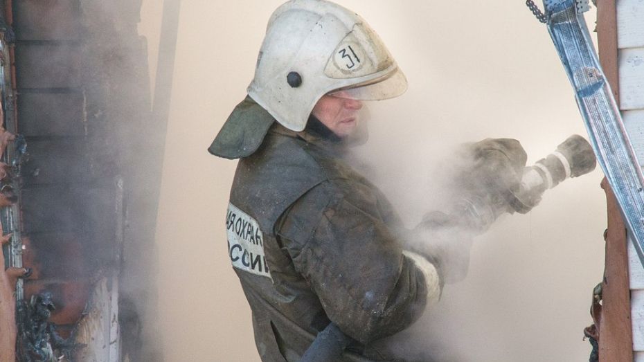 В Панинском районе при пожаре погиб мужчина
