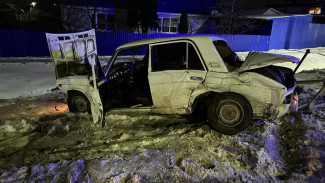 Под Воронежем несовершеннолетний водитель на «Жигулях» устроил аварию с 4 пострадавшими