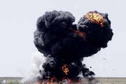 ВС РФ уничтожили нефтеперерабатывающий завод в районе Одессы