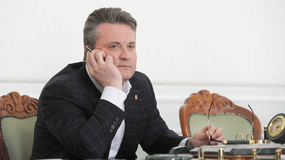 Мэр Воронежа передал в гордуму одобренный проект городского бюджета на 2019 год
