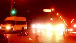 ДТП с мотоциклом и «ВАЗом» в Воронеже попало на видео