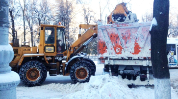 С улиц Воронежа за ночь вывезли 2,6 тыс кубометров снега