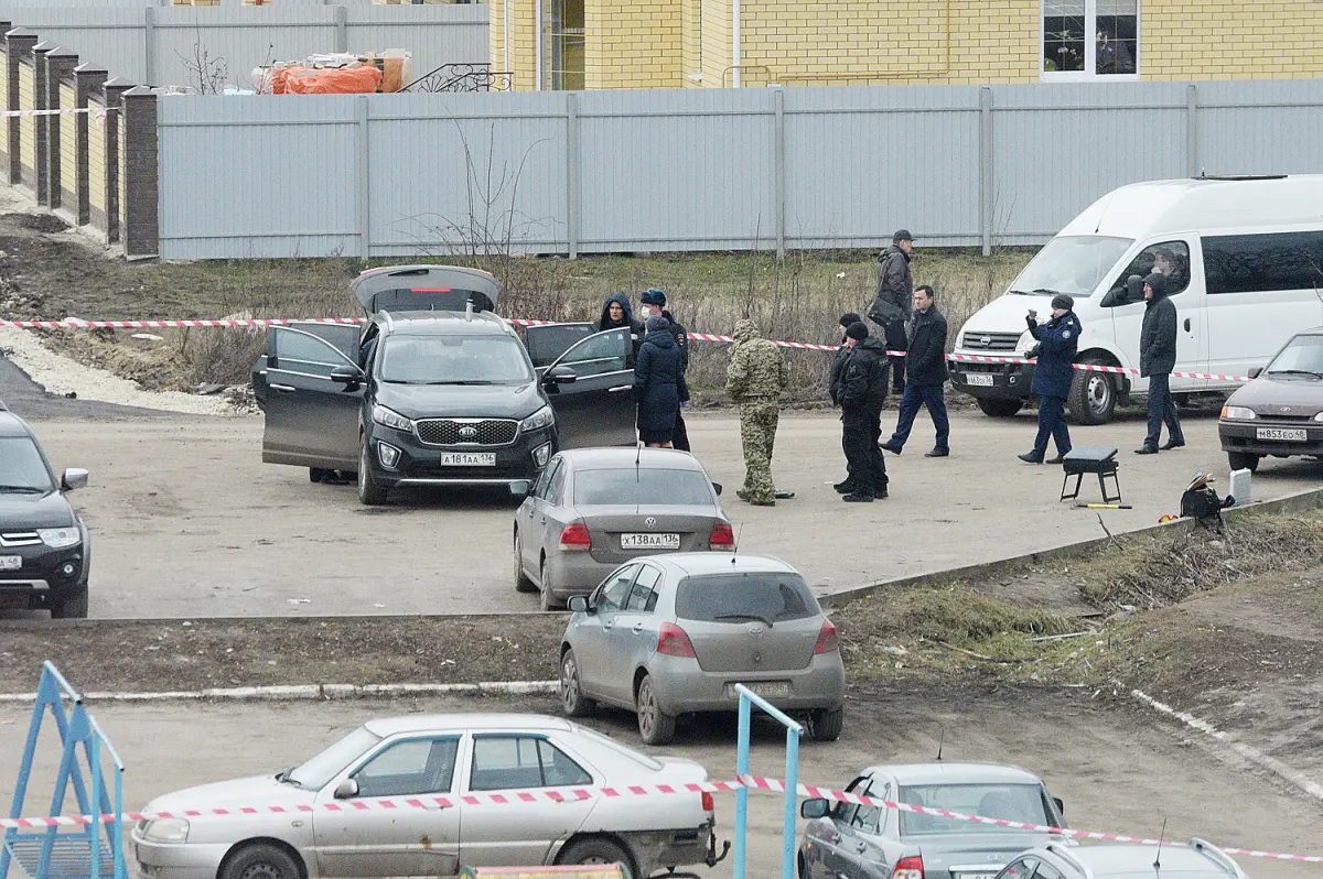 Всегда сам садился за руль». Что известно о взрыве у машины главы района  под Воронежем