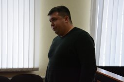 Экс-полицейского в Воронежской области приговорили к 3 годам и 6 месяцам колонии за коррупцию