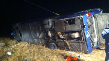 Автобус опрокинулся в Воронежской области: 4 человека погибли и 14 ранены