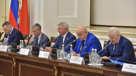 В Воронеже состоялось первое заседание Общественной палаты региона V созыва