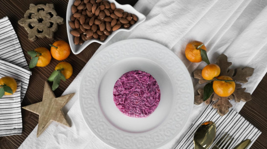 Новогодний батл: аналитики подсчитали, как сэкономить на любимых салатах до 40%