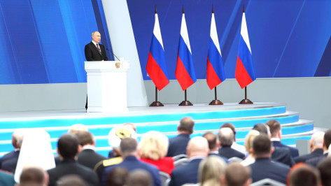 Владимир Путин: школьники должны посещать цеха и мастерские, готовиться к получению профессии