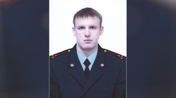 Погибшего при пожаре в Москве спасателя похоронят в Воронеже