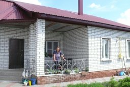 Давняя мечта. Как переехавшая из Москвы пенсионерка построила дом в воронежском селе