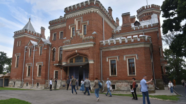 Погружение в историю. В воронежской Рамони побывали пассажиры туристического поезда из Санкт-Петербурга