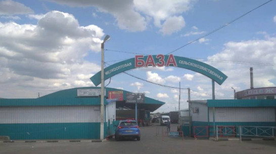 В Воронеже задержали «смотрящего» за Алексеевским рынком Нияза Заидова: видео