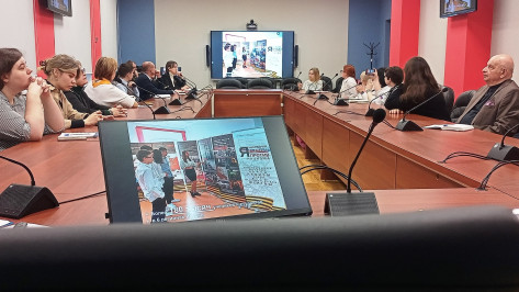 Воронежским педагогам презентовали патриотический проект «Я наследник Героев»