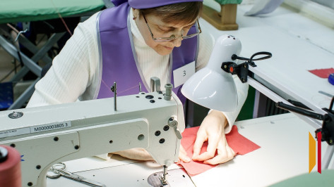В Воронежской области швейная фабрика выплатила работникам 400 тыс рублей долга по зарплате