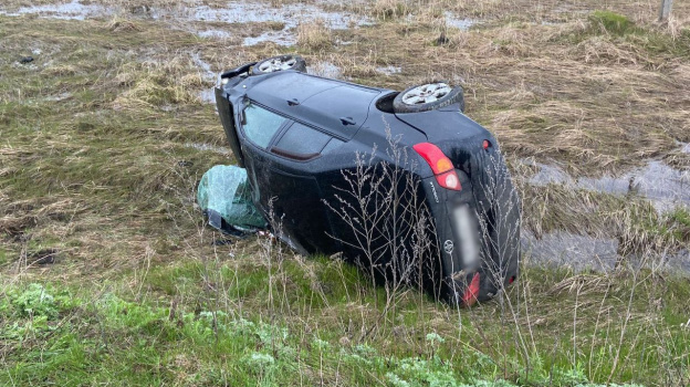 В Воронежской области 18-летний парень разбился на Toyota Corolla