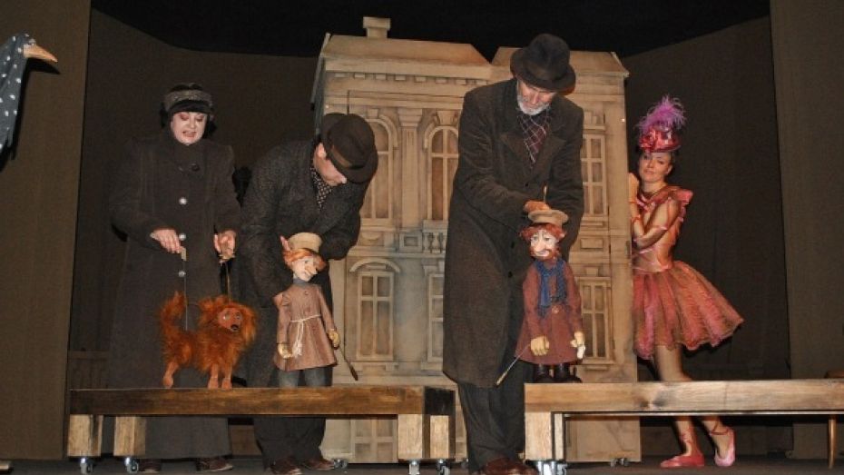 В Воронеже откроется выставка главного художника кукольного театра 
