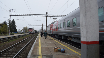 Поезд сбил пьяного мужчину в Воронежской области: пострадавший выжил